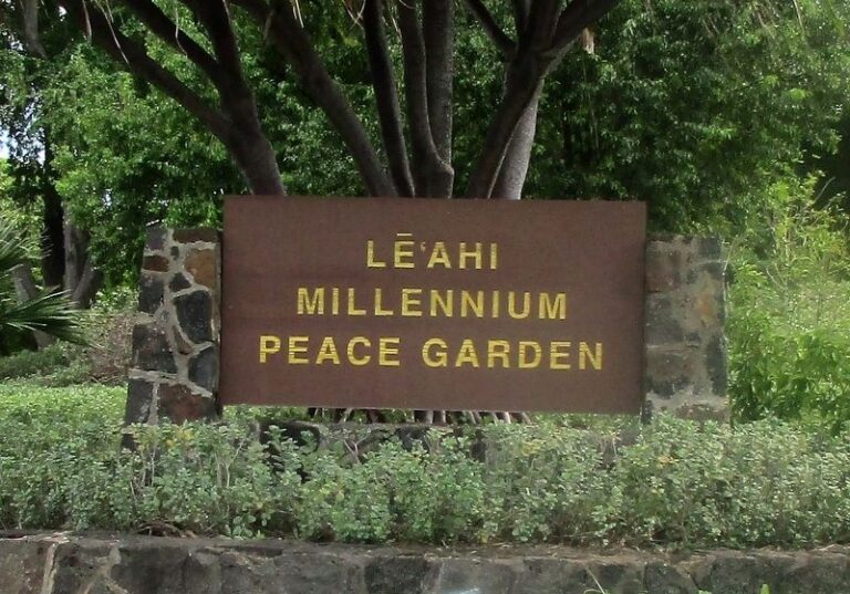 Diamond Head State Monument: Lēʻahi Millennium Peace Garden Work Day